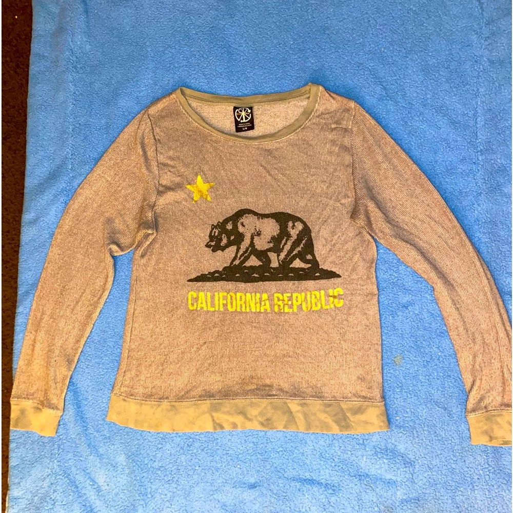 Long sleeve top